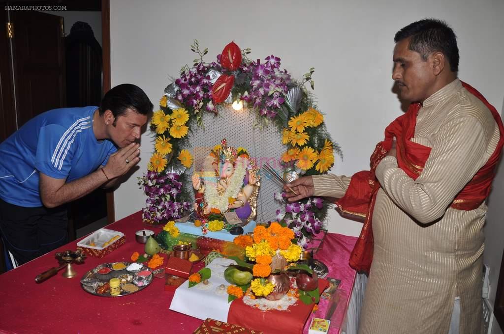 Aditya Pancholi at Ganpati celebrations in Mumbai on 19th Sept 2012