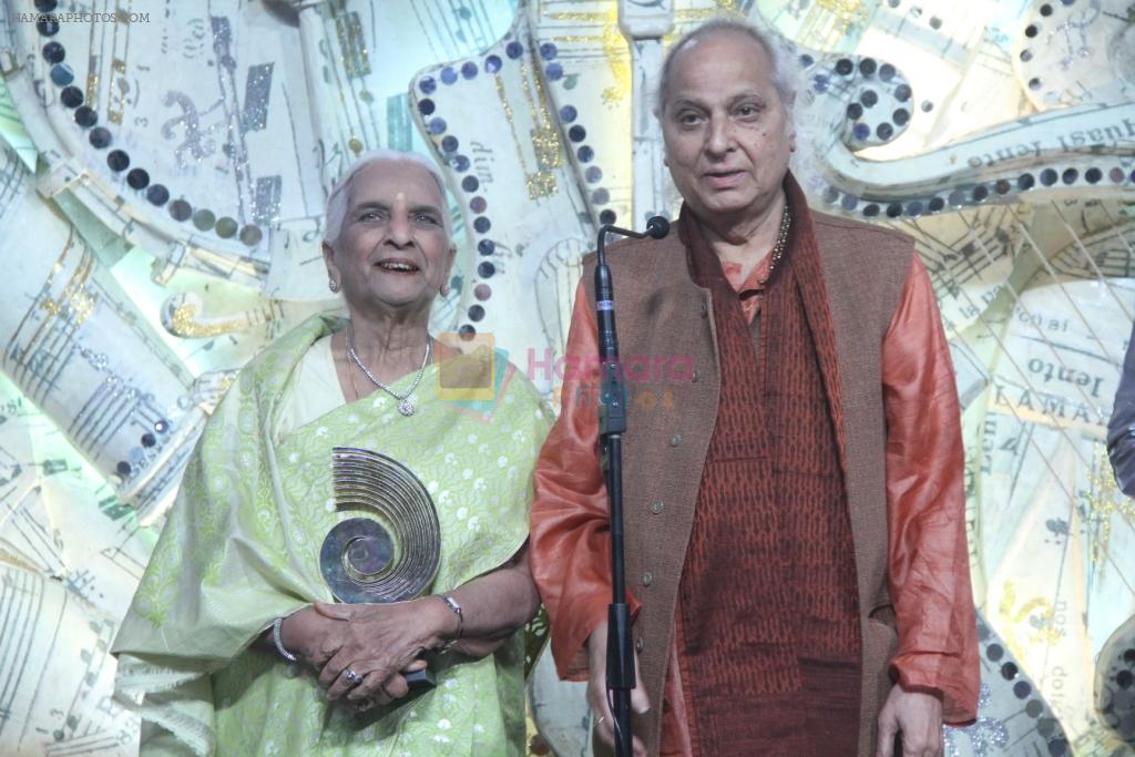Lifetime achievement award winners Shrimati Girija Devi and Pandit Jasraj