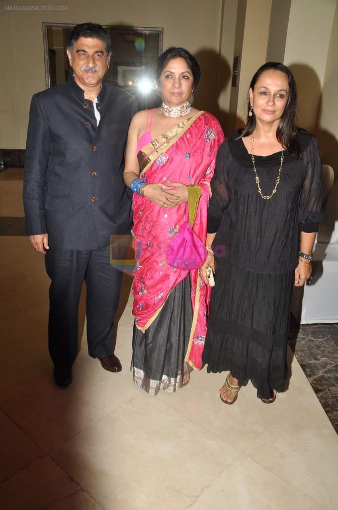Neena Gupta at Anu and Sashi Ranjan's wedding anniversary in J W Marriott on 4th Oct 2012
