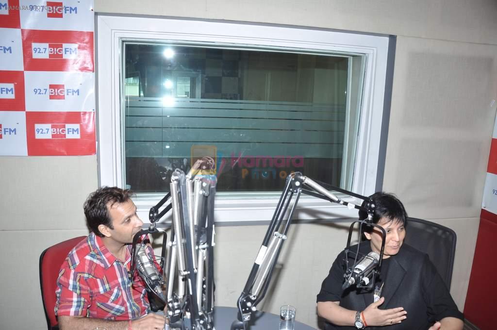 Falguni Pathak at Big FM in Andheri, Mumbai on 4th Oct 2012