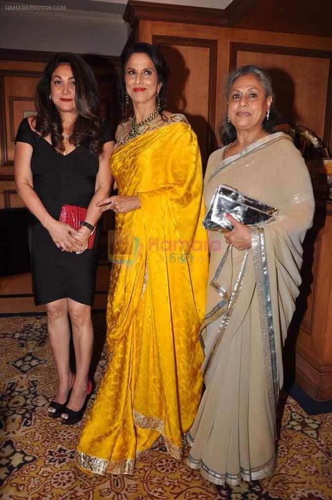Tina Ambani, Shobha De, Jaya Bachchan at Shobha De's felicitation by Veuve Clicquot on 5th Oct 2012