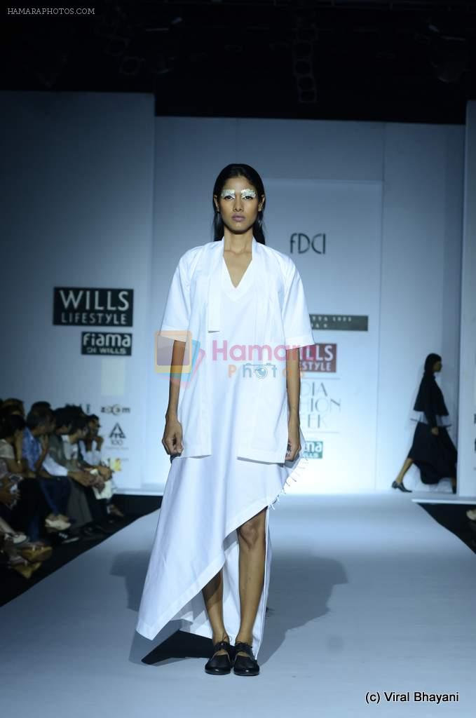 Model walk the ramp for Kallol Datta Show at Wills Lifestyle India Fashion Week 2012 day 4 on 9th Oct 2012