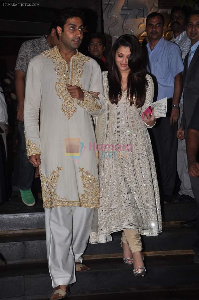 Abhishek Bachchan, Aishwarya Rai Bachchan at Amitabh Bachchan's 212 Bday bash on 11th Oct 2012