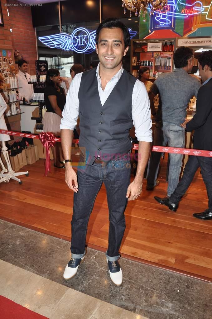 Rahul Khanna at the Inauguration of KIEHL's outlet in South Mumbai on 14th Oct 2012