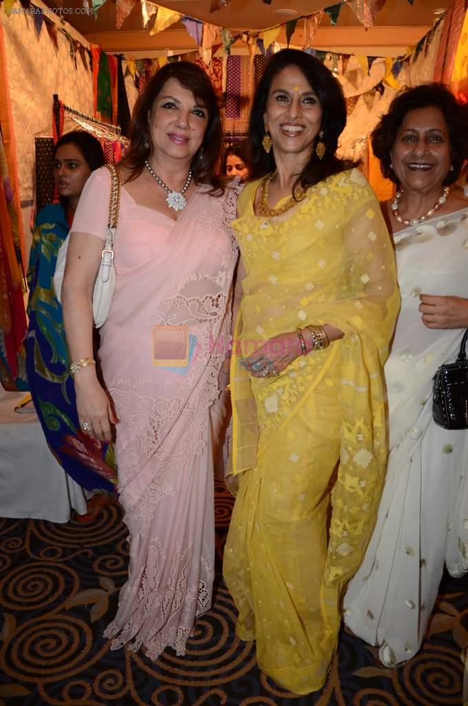 Shobha De, Zarine Khan at the launch of IMC ladies exhibition in Mumbai on 16th Oct 2012