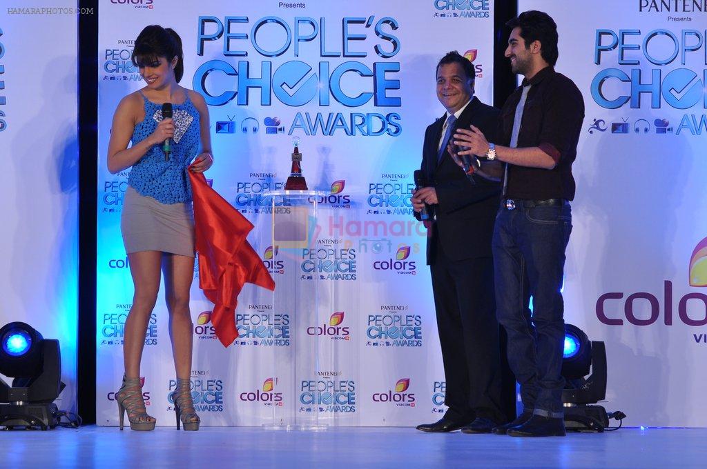 Priyanka Chopra, Ayushman Khurana at the launch of People's Choice Awards in ITC Grand Maratha, Mumbai on 17th Oct 2012