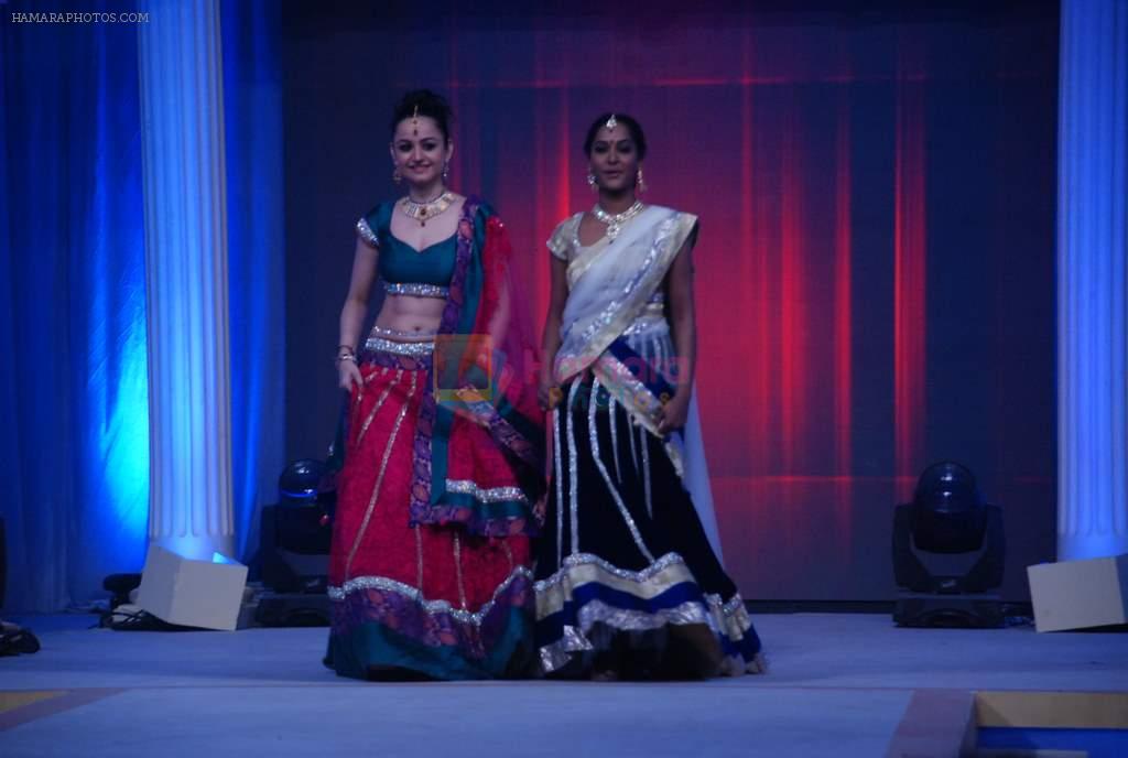 at ITA Awards in Mumbai on 21st Oct 2012