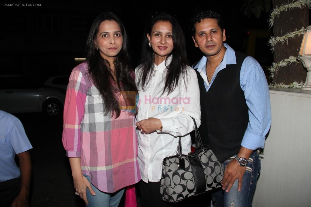 POONAM DHILLON, ROOPA VOHRA AND AZEEM KHAN at the Launch of Azeem Khan's festive accessory collection in Mumbai on 23rd Oct 2012