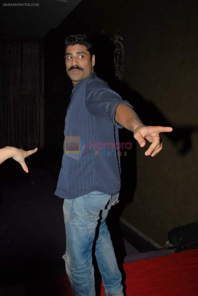 Sikander Kher at F1 LAP party day 1 on 26th Oct 2012