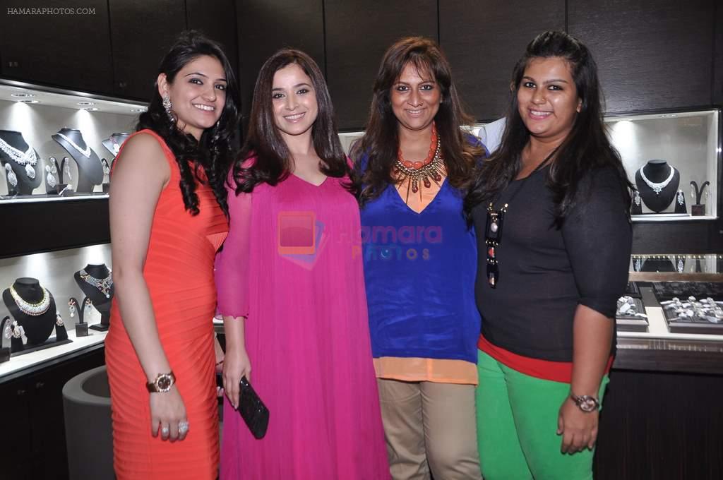 Simone Singh, Sharmilla Khanna at the launch of Begani jewels in Huges Road, Mumbai on 26th Oct 2012