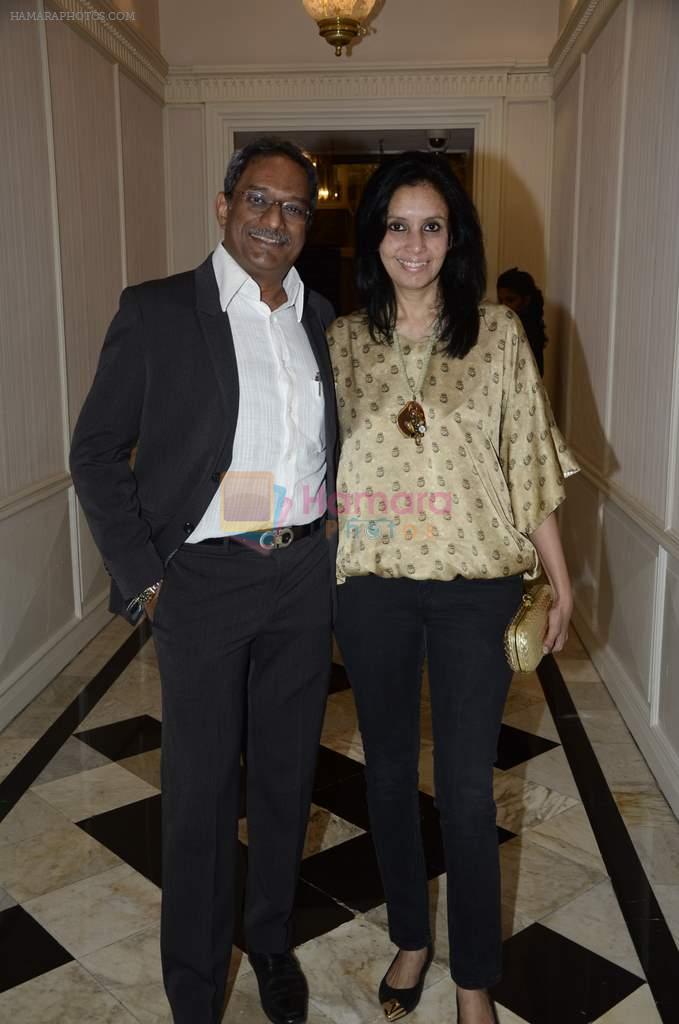 lina tipnis with husband at Sunil Gavaskar honour by Ulysse Nardin in Mumbai on 3rd Nov 2012