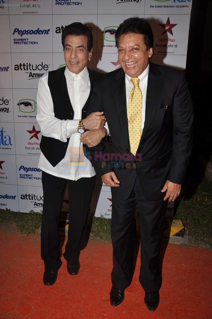 Jeetendra at ITA Awards red carpet in Mumbai on 4th Nov 2012,1