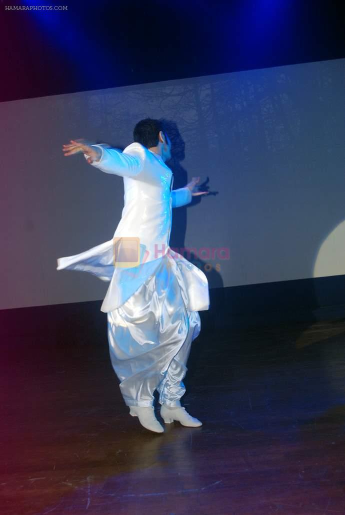 Sandip Soparkar at Ramayan inspired modern dance in Mumbai on 4th Nov 2012