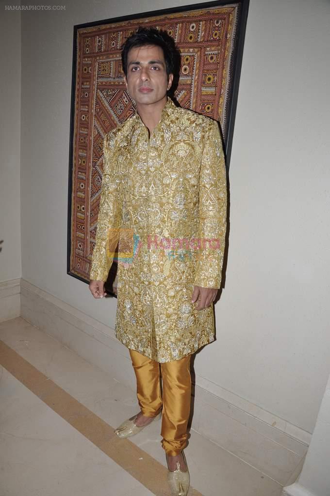 Sonu Sood at Grand fashion Extravaganza Show Ignite in J W Marriott, Mumbai on 8th Nov 2012