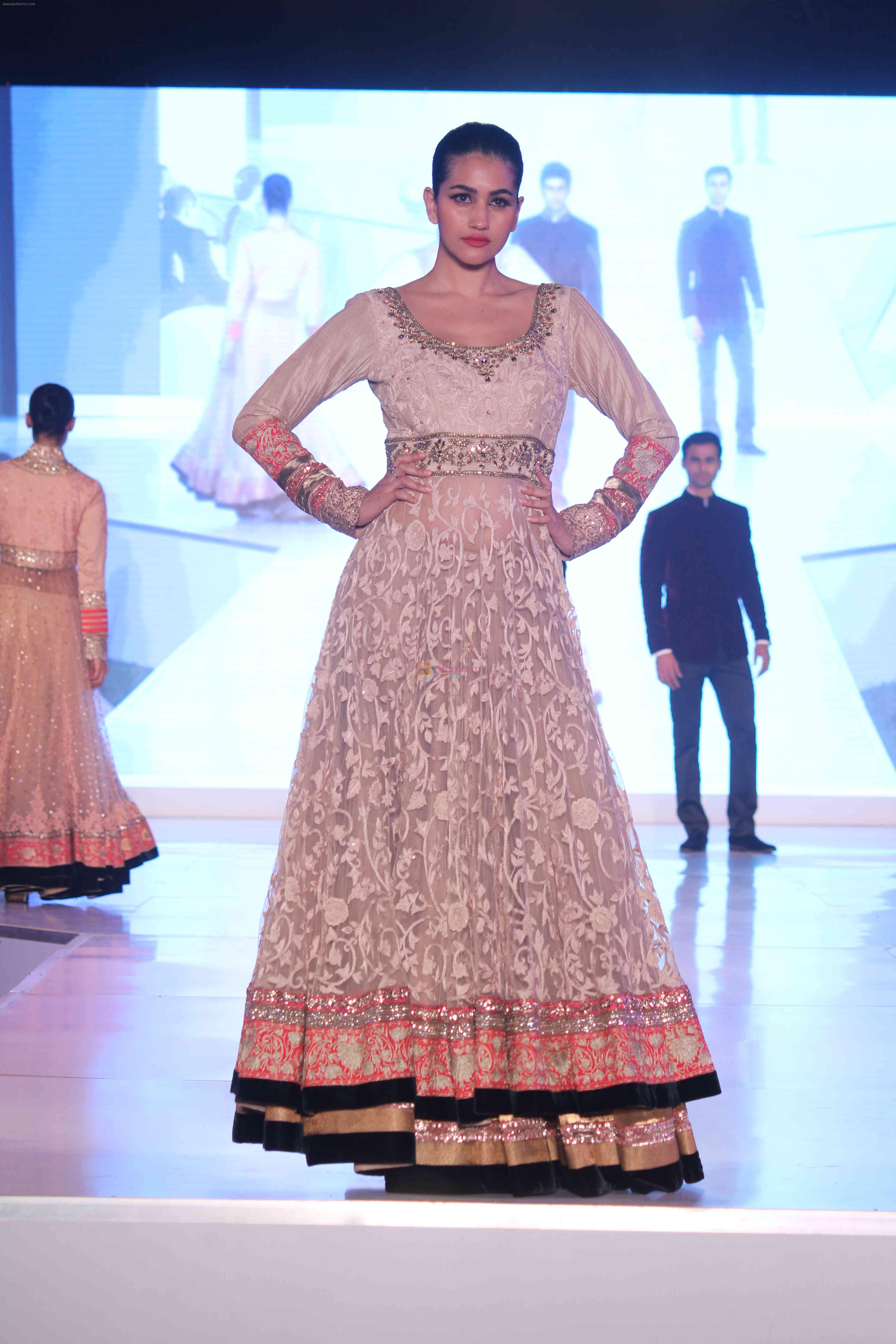 Model walk the ramp for Manish Malhotra's Fashion show for BMW 6 series Gran Coupe launch