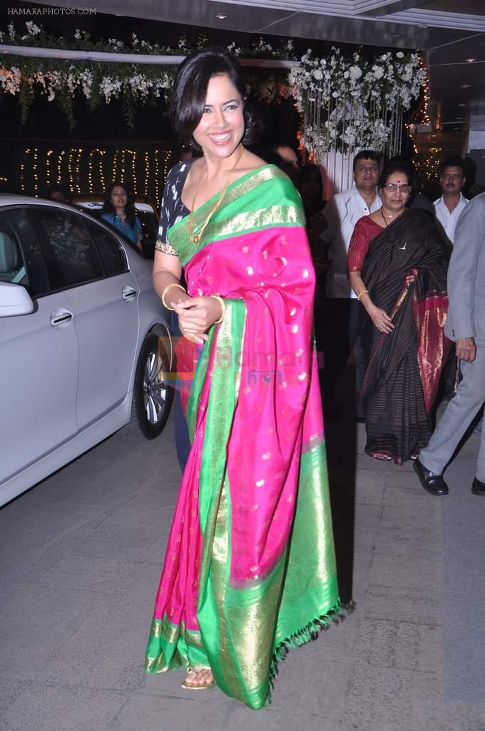 Sameera Reddy at the Wedding reception of Navin and Mahek Shetty in Mumbai on 11th Nov 2012