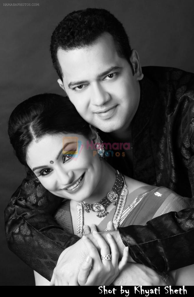 Rahul Mahajan and Dimpy Ganguly Photoshoot on 29th Nov 2012