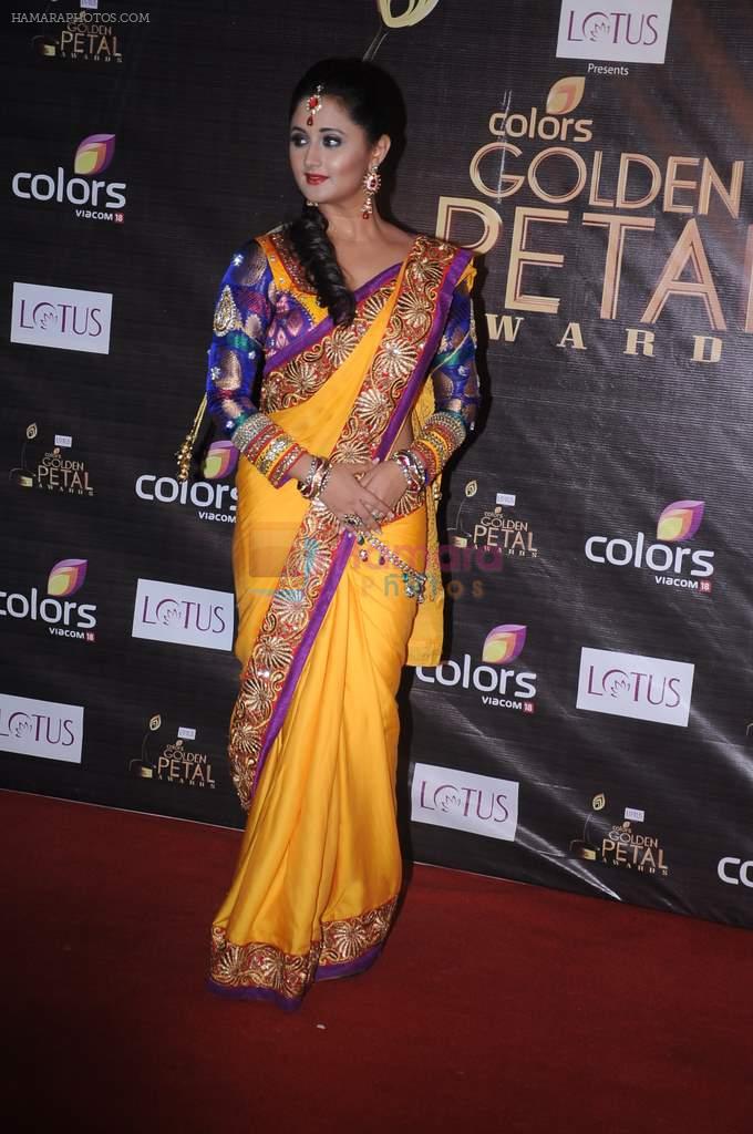 Rashmi Desai at Golden Petal Awards in Mumbai on 3rd Dec 2012