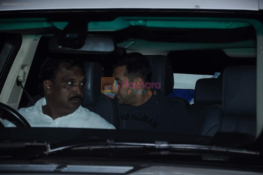 Salman Khan snapped at Royalty party in Mumbai on 9th Dec 2012