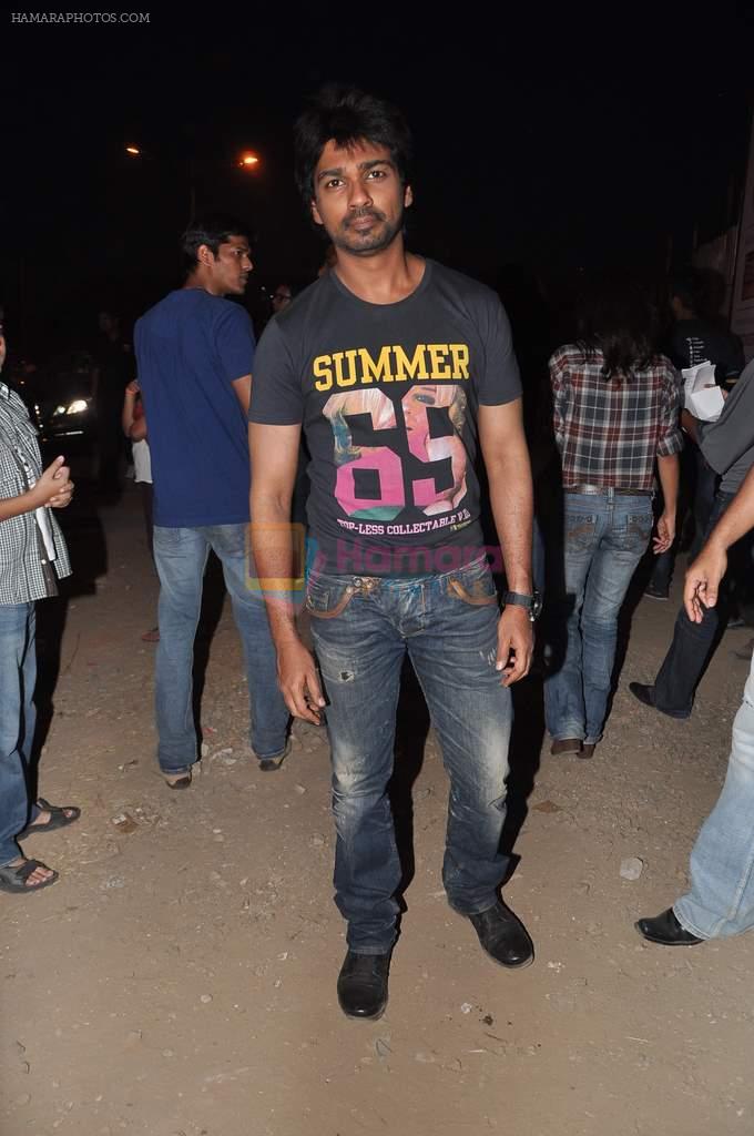 Nikhil Dwivedi at Guns N Roses concert in Mumbai on 9th Dec 2012