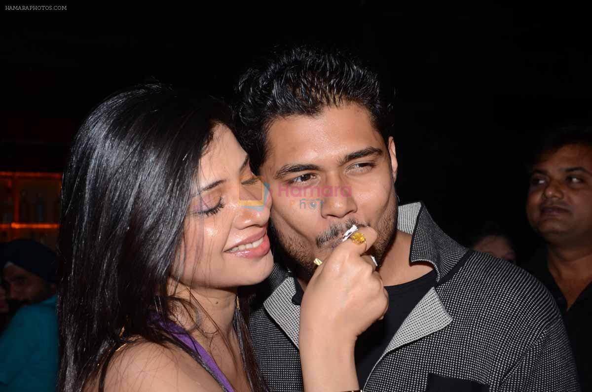 Sambhavna with Avinash Dwivedi at Sambhavna Seth's birthday bash in Club Escape, Mumbai on 12th Dec 2012