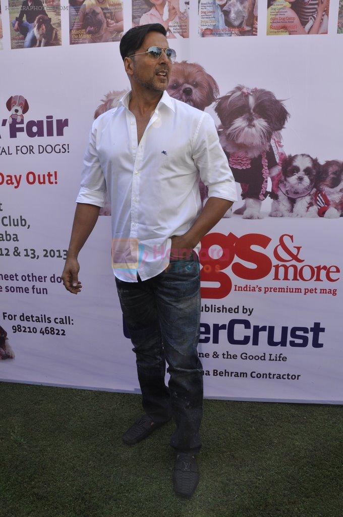 Akshay Kumar inaugurates Upper Crust show in Mumbai on 14th Dec 2012