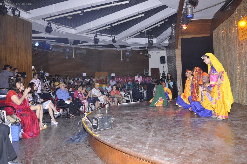 Raell Padamsee at Create Foundation event for kids by Raell Padamsee in NGMA on 15th Dec 2012
