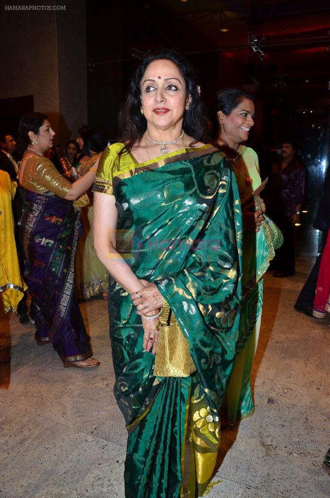 Hema Malini at Durga jasraj's daughter Avani's wedding reception with Puneet in Mumbai on 16th Dec 2012