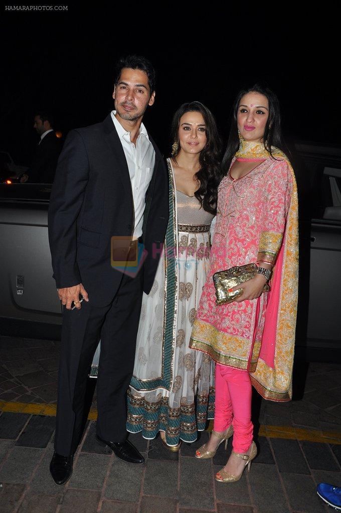 Preity Zinta, Dino Morea, Anu Dewan at Abhinav & Ashima Shukla wedding reception in Taj Land's End, Bandra, Mumbai on 16th Dec 2012