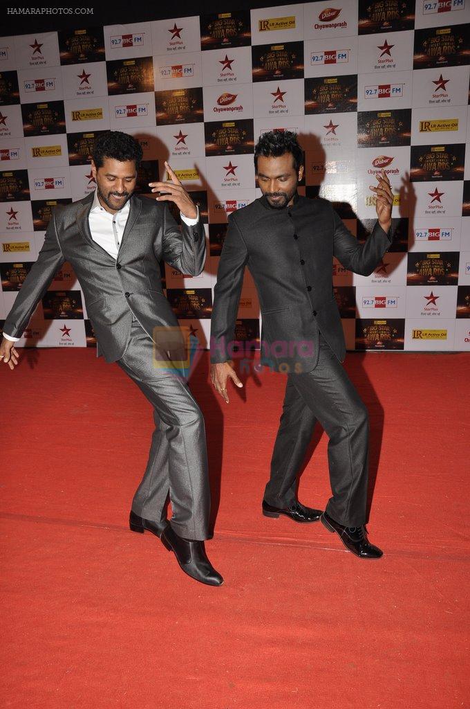 Prabhu Deva at Big Star Awards red carpet in Mumbai on 16th Dec 2012