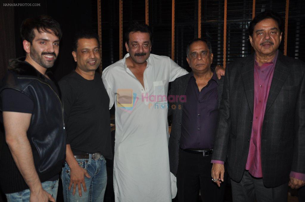 Luv Sinha, Sanjay Dutt, Shatrughan Sinha at Shatrughan Sinha's dinner for doctors of Ambani hospital who helped him recover on 16th Dec 2012
