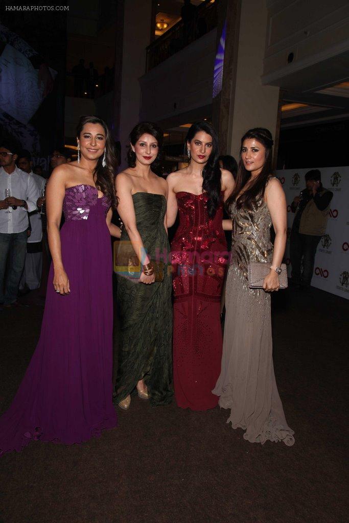Radhika-Chanana-Selena-Bijli-Ruheen-Jaiswal-Shagun-Khanna in Roberto Cavalli