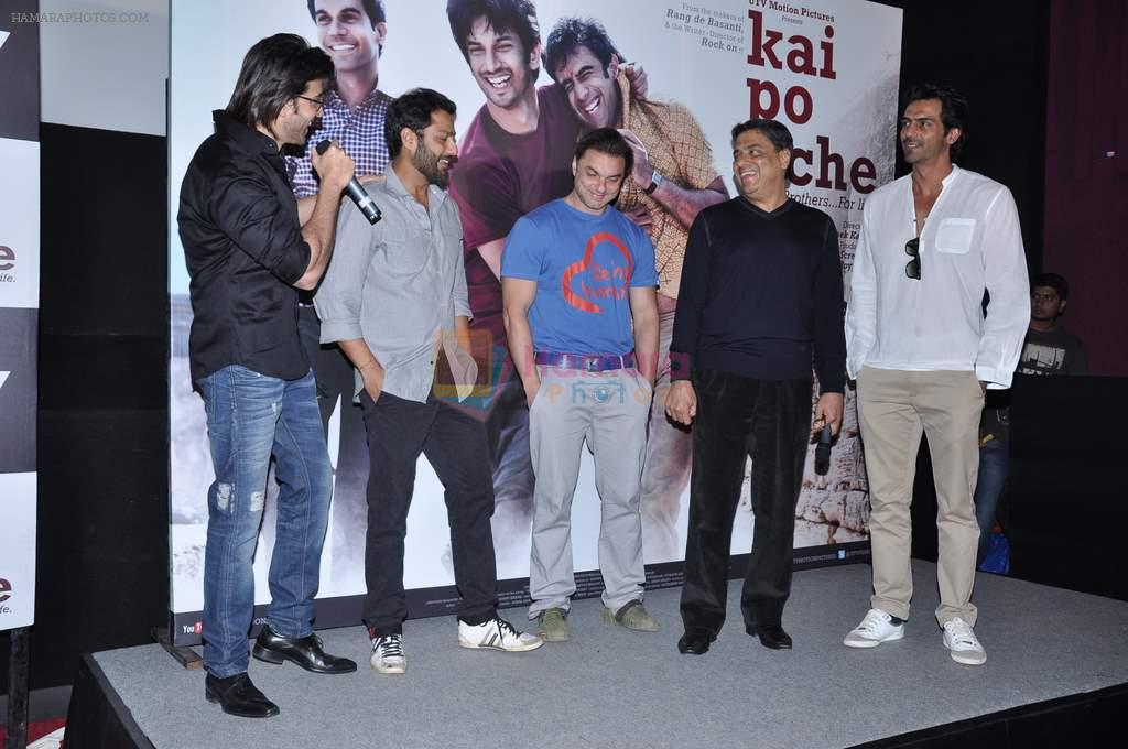Abhishek Kapoor, Ronnie Screwvala, Hrithik Roshan, Arjun Rampal, Sohail Khan at kai po che trailor launch in Cinemax, Mumbai on 20th Dec 2012