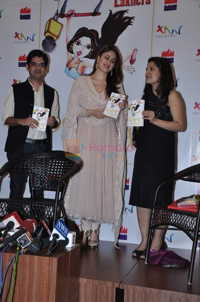 Kareena Kapoor at Richa Lekhera book launch in Bandra, Mumbai on 23rd Dec 2012