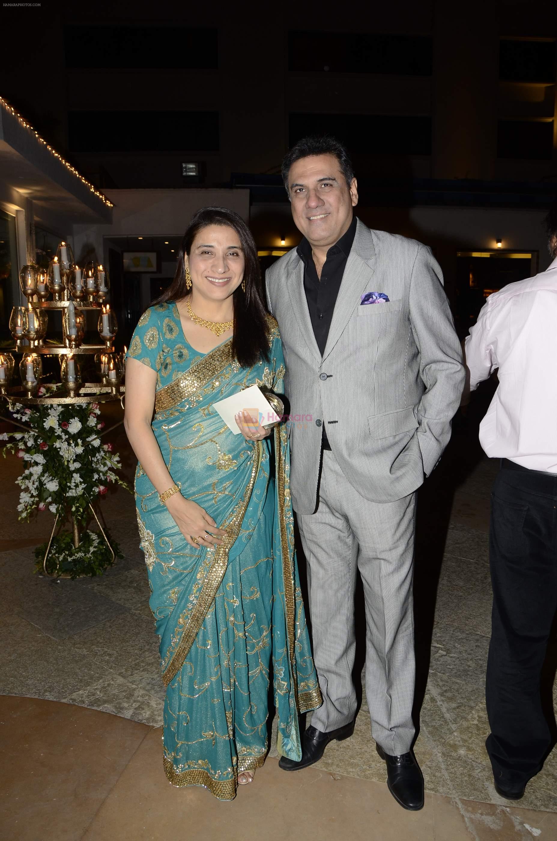 Boman Irani at Riyaz Amlani and Kiran's wedding reception in Mumbai on 26th Dec 2012