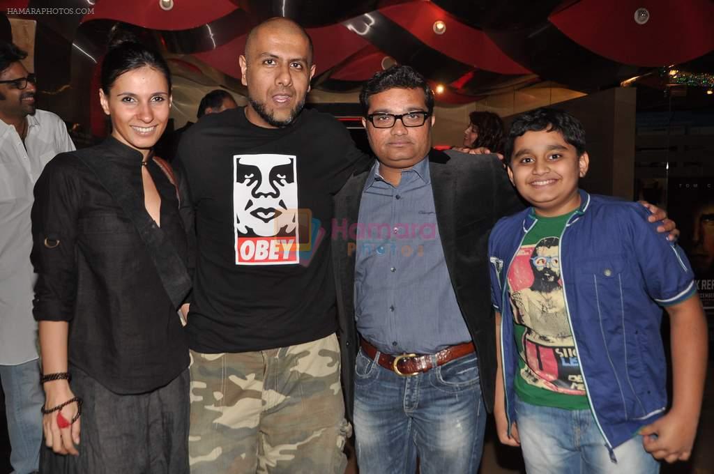 Vishal Dadlani at Balak Palak premiere hosted by Reitesh Deshmukh in PVR, Mumbai on 2nd Jan 2013