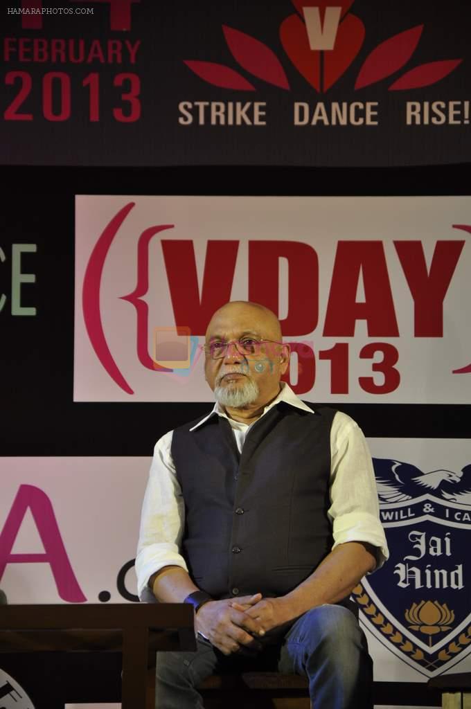 Pritish Nandy at the Press conference of 1 BILLION RISING - INDIA 2013 in Mumbai on 4th Jan 2013