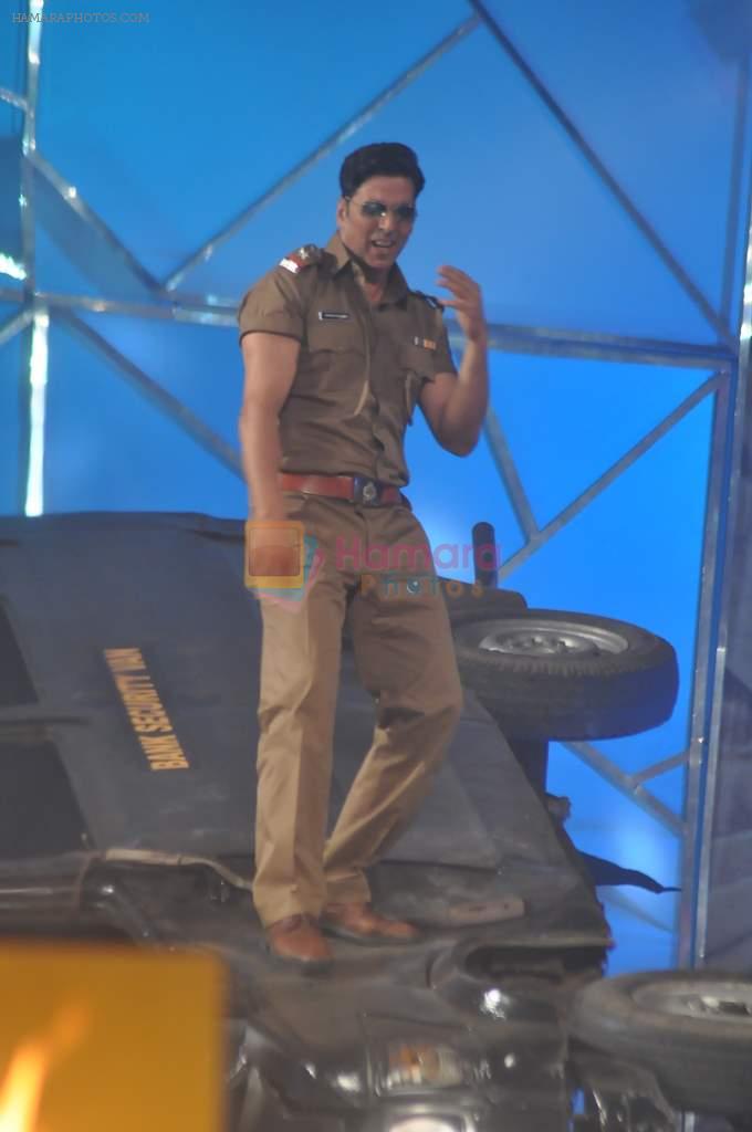 Akshay Kumar at Police show Umang in Mumbai on 5th Jan 2013