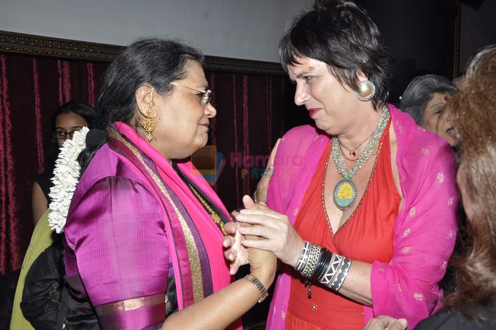 Usha Uthup at Vagina Monologues Charity dinner in Canvas, Mumbai on 6th Jan 2013