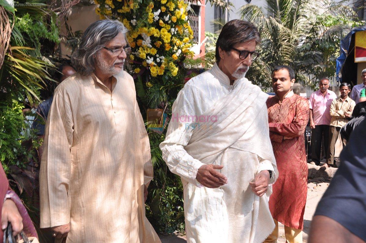 Amitabh Bachchan at Shaad Ali's Wedding in Bandra, Mumbai on 6th Jan 2013