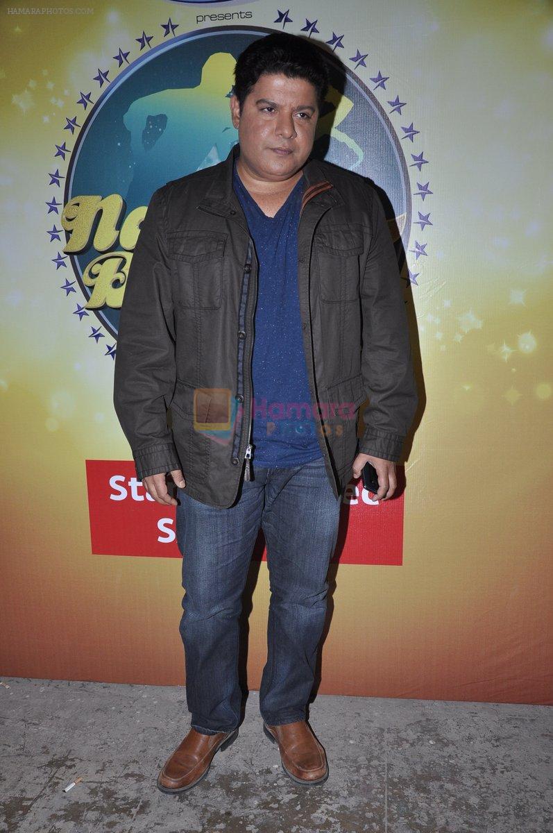 Sajid Khan promote Matru ki Bijlee Ka Mandola on Nach Baliye sets in Filmistan, Mumbai on 7th Jan 2013