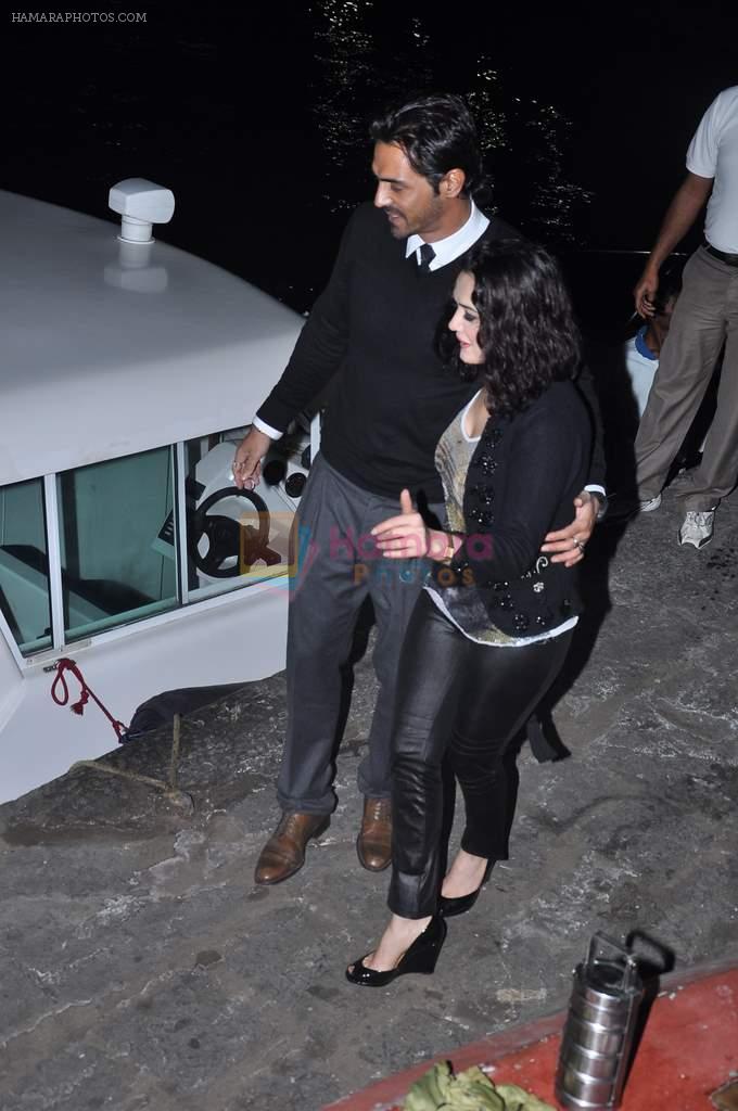 Arjun Rampal, Preity Zinta at Hrithik's yacht party in Mumbai on 9th Jan 2013