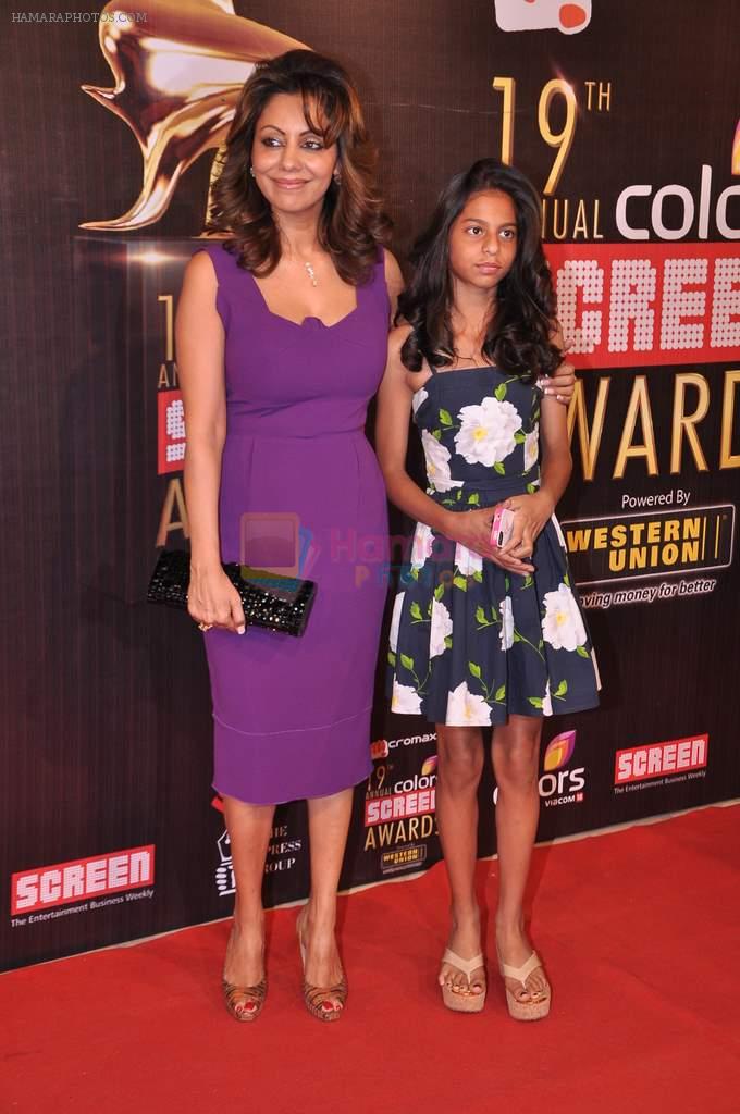 Gauri Khan with Daughter at Screen Awards red carpet in Mumbai on 12th Jan 2013