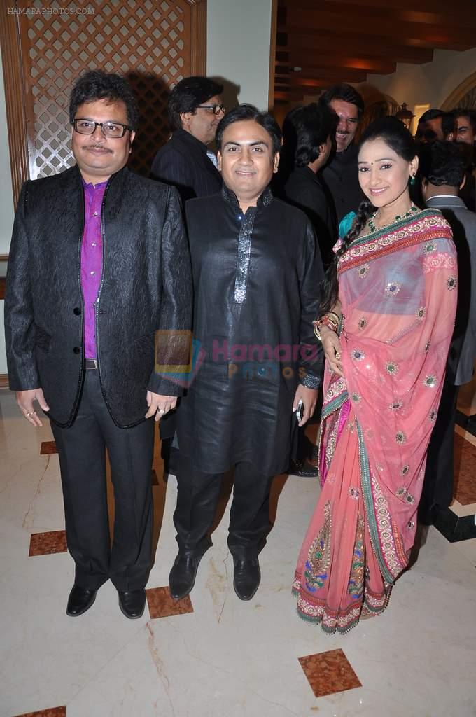 Disha Vakani, Dilip Joshi at Ravi and Rubaina's wedding reception in Taj Land's End, Mumbai on 18th Jan 2013