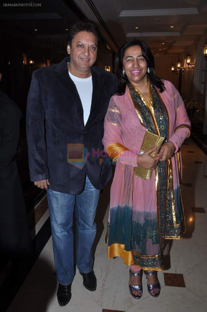 Anu Ranjan, Sashi Ranjan at Ravi and Rubaina's wedding reception in Taj Land's End, Mumbai on 18th Jan 2013