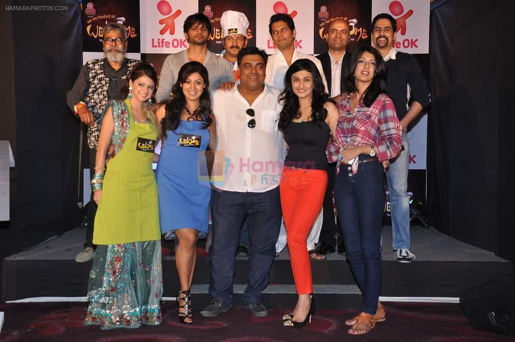 Ram Kapoor, Debina Choudhary, Aishwarya Sakhuja, Rucha Gujarati, Aman Verma, Ragini Khanna, Manoj at the press conference of Life OK's new reality show Welcome in Mumbai on 18th Jan 201