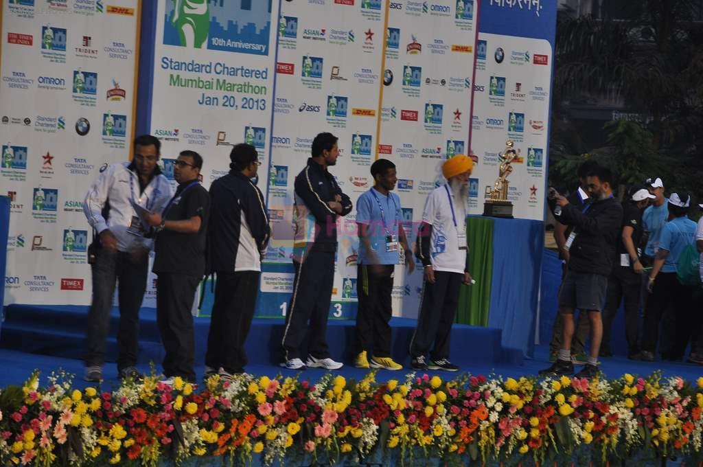 at Standard Chartered Mumbai Marathon in Mumbai on 19th Jan 2013