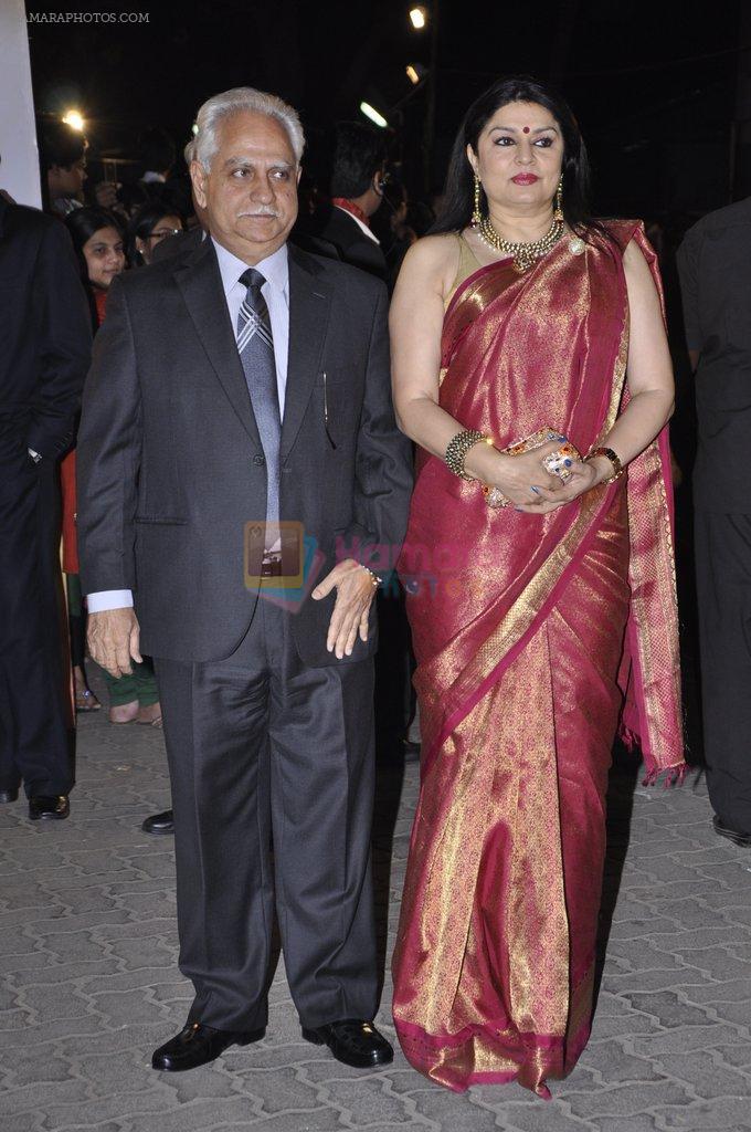 Ramesh Sippy, Kiran Sippy at Filmfare Awards 2013 in Yashraj Studio, Mumbai on 20th Jan 2013