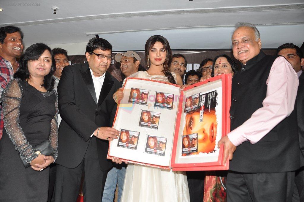 Priyanka Chopra, Ila Arun at Deewana main Deewana music launch in Andheri, Mumbai on 22nd Jan 2013