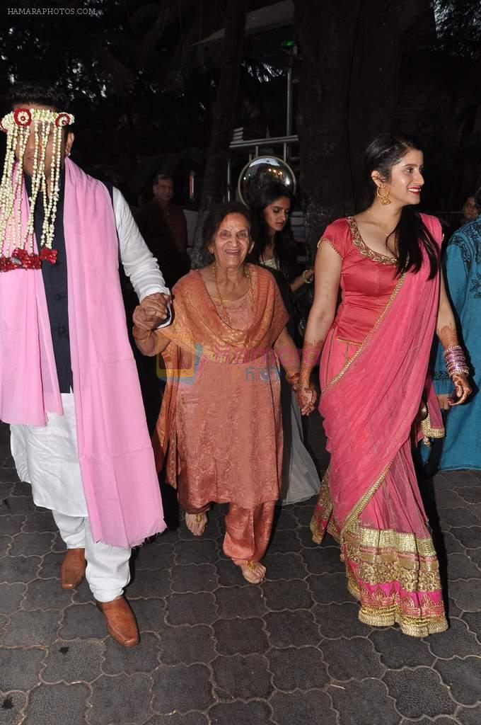 Smiley Suri at Udita Goswami weds Mohit Suri in Isckon, Mumbai on 29th Jan 2013